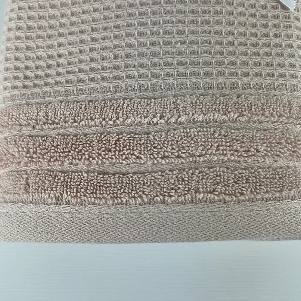 Hotel Balfour Hand Towels Light Pink 100% Cotton 2 Pieces NEW